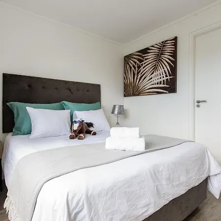 Modern 2 Bedroom Apartment Castlerock Cape Town Exterior photo